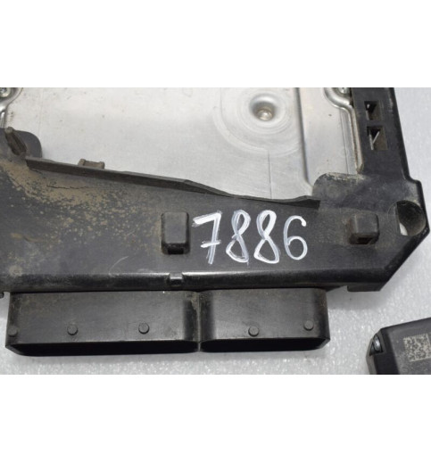 Volkswagen VW Crafter SET ECU  03L906012C 2E0905843D 0281017660 A0009000400  -7886- ECUs & Steuergeräte