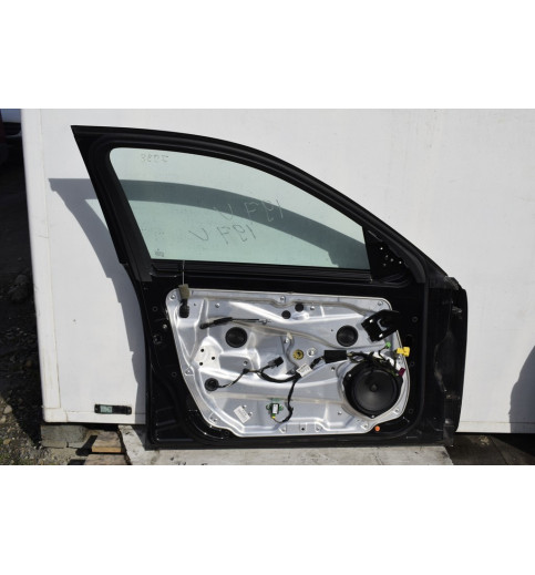 Mercedes-Benz Mercedes W204 Tür Vorne Links  Schwarz Farbe-197  -7938- Türen & Türenbleche