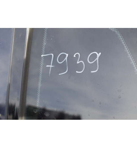 Mercedes-Benz Mercedes W204 Tür Hinten Links  Schwarz Farbe-197 ohne Türpappe -7939- Türen & Türenbleche