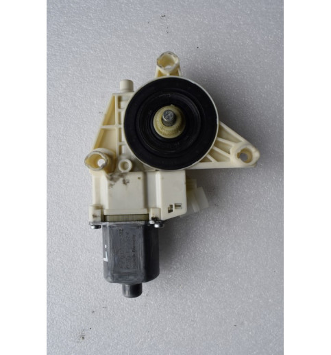 A2048200242 Mercedes W204 Fensterhebermotor  -7962-