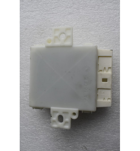 A2049009004 A1729011300 Mercedes C -Klasse W204 Parkhilfesteuergerät PDC