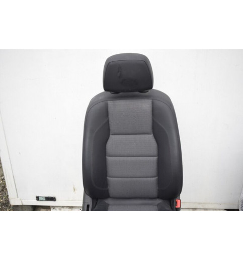 Mercedes-Benz Mercedes W204 Sitz Beifahrersitz  Vorne Rechts  -7975- Sitze