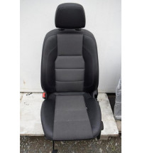 Mercedes W204 Sitz Fahrersitz  Vorne Links  -7976-