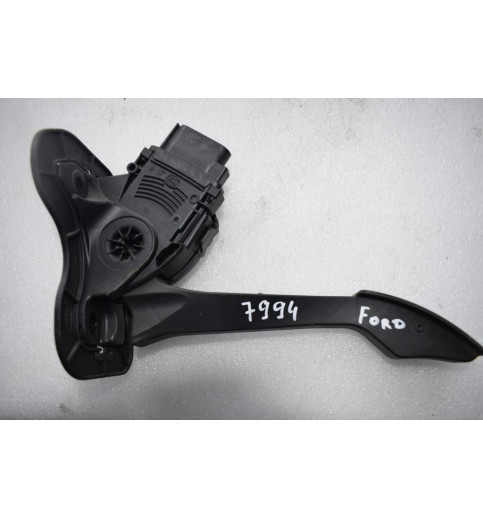 6C119F836CD  Ford Transit  Gaspedal   -7994-