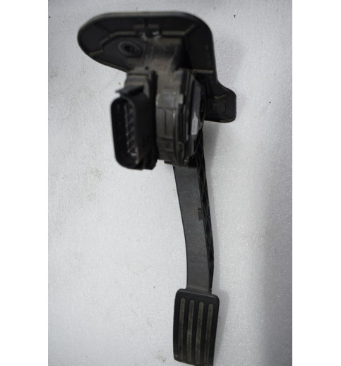 6C119F836CD  Ford Transit  Gaspedal   -7994-