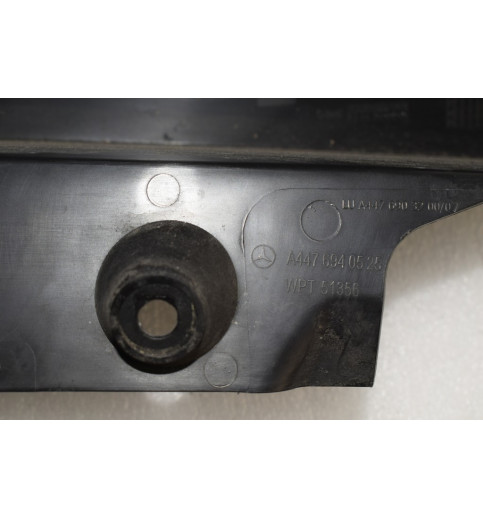 A4476940525 Mercedes W447 Rückleuchtenverkleidung hinten Links  -8097-