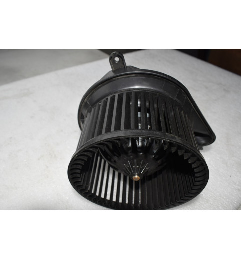 Mercedes-Benz Mercedes Sprinter W901 W905 Gebläsemotor -8196- Gebläsemotoren & -räder