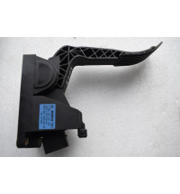 A9013000504 Mercedes Sprinter W901-W905 Gaspedal   -8204-