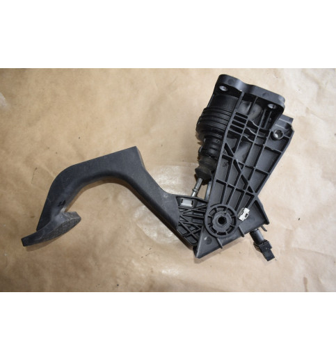 A4472901601 Mercedes Vito W447 Kupplungspedal  -8303-