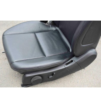 Mercedes W204 Sitz Fahrersitz  Vorne Links -8319-