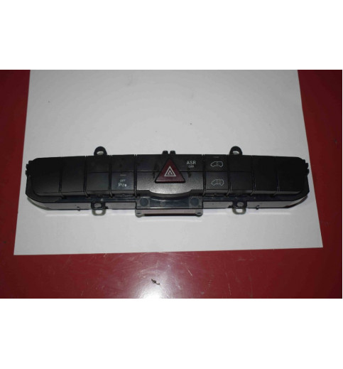 A9068701310 A9068700510 A9064420023 Mercedes W906 Warnblinkanlage 8475-