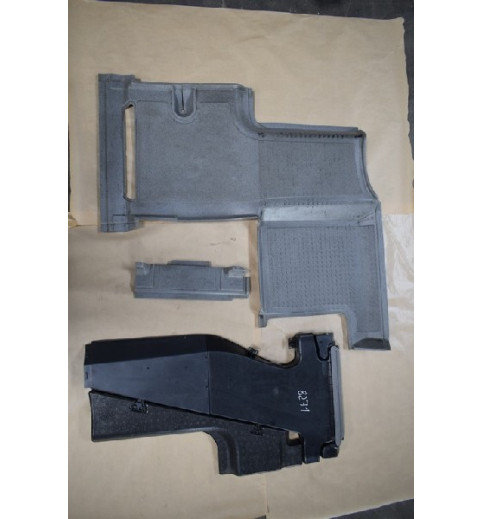 Mercedes-Benz Mercedes W906 VW Crafter Bodenmatte Fußmatte A9066840902  A9066843102 -8271- Fußmatten, Teppiche & Laderaumwannen