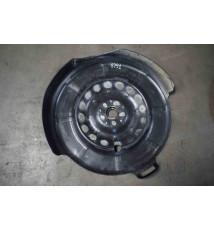 Mercedes Vito W639 Schurtz Reserveradverkleidung  A6394030144  -8791-