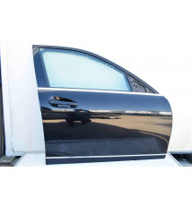 Mercedes W204 Tür Vorne Rechts C-250  Schwarz Farbe-197  -8801-
