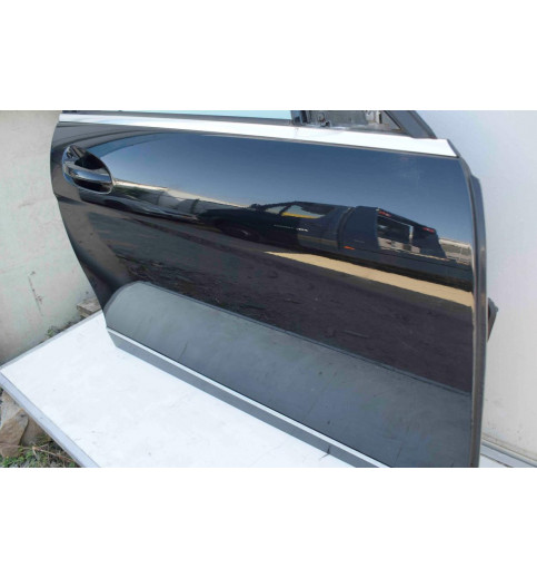 Mercedes-Benz Mercedes W204 Tür Vorne Rechts C-250  Schwarz Farbe-197  -8801- Türen & Türenbleche