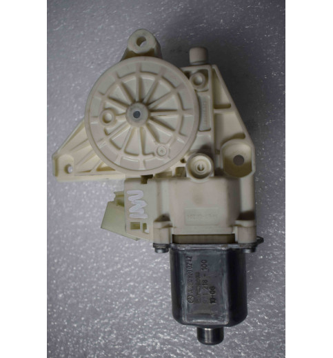 A2048200242 Mercedes W204 Fensterhebermotor  -8831-