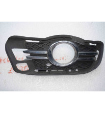 A2048852323 Mercedes W204 Blende Nebelscheinwerfer  -8842-