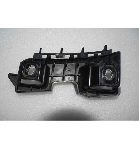 A2048851365 Mercedes W204 Halter Führung Stoßstange Vorne Links  -8881-