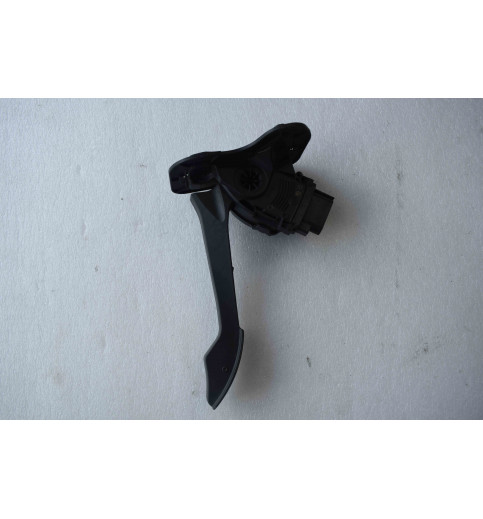 6C119F836C  Ford Transit  Gaspedal   -9045-
