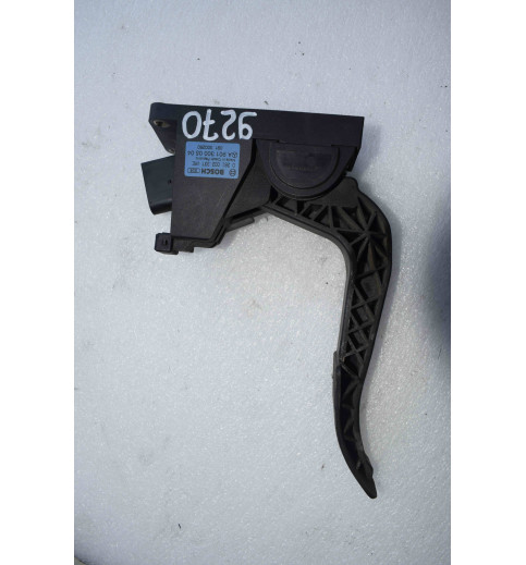A9013000504 Mercedes Sprinter W901-W905 Gaspedal   -9270-