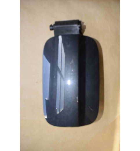 A2047500103 A2045842815 Mercedes C-Klasse W204 Tankdeckel Tankklappe -9355-