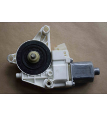 A2048200242 Mercedes W204 Fensterhebermotor  -9433-