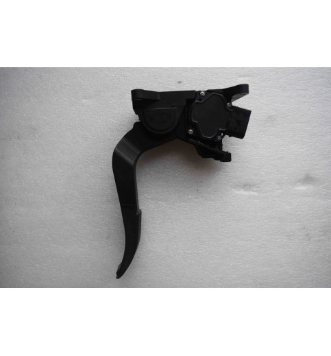 A9013000504 Mercedes Sprinter W901-W905 Gaspedal   -8988-