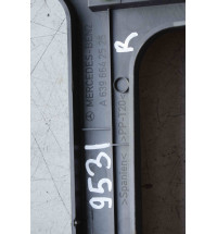  A6396642525 Mercedes W639 Verkleidung Abdeckung Sitzkonsole - 9531-