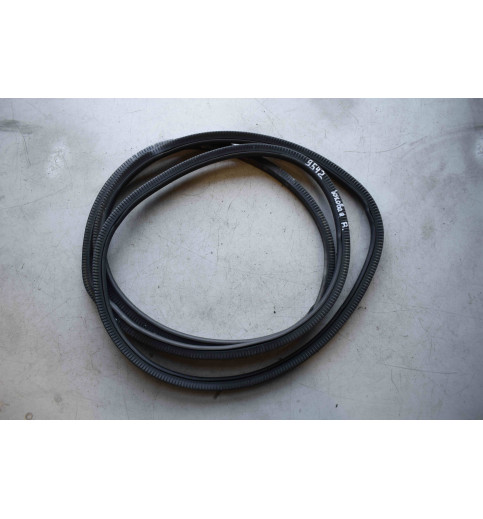 A6397300154 Mercedes Vito W639 Dichtgummi Schiebetür Rechts   -9542-