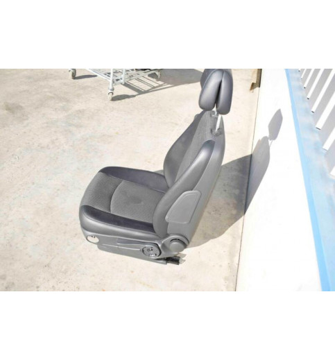 Mercedes-Benz Mercedes Vito W639 Sitz Fahrersitz EINZELSITZ Vorne Links  -9568- Sitze