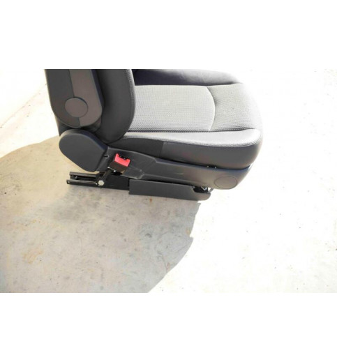 Mercedes-Benz Mercedes Vito W639 Sitz Fahrersitz EINZELSITZ Vorne Links  -9568- Sitze