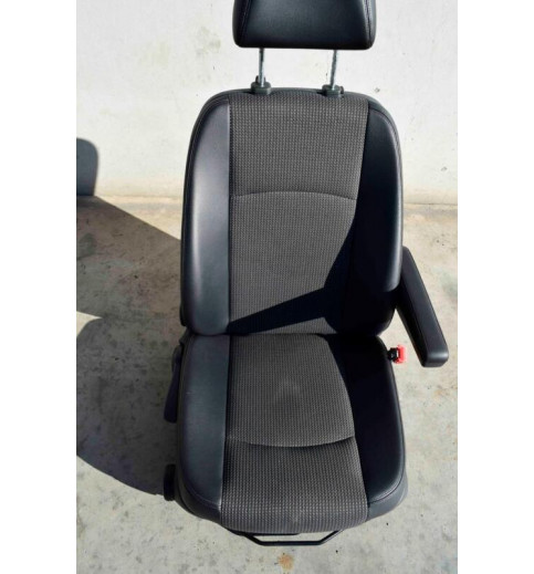 Mercedes-Benz Mercedes Vito W639 Sitz Beifahrersitz EINZELSITZ Vorne Rechts  -9569- Sitze