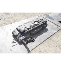 Mercedes Vito W639 Tank Kraftstofftank A6394705301 A6394705601 -9619-