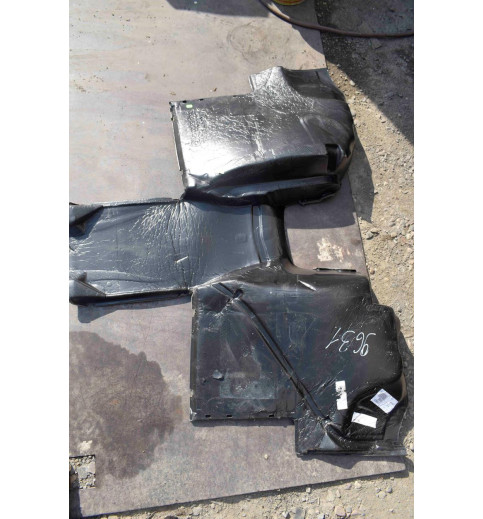 Mercedes-Benz Mercedes Vito W639 Teppich Fußboden Teppichboden A6396843761  A6398310173 -9631- Fußmatten, Teppiche & Laderaumwannen