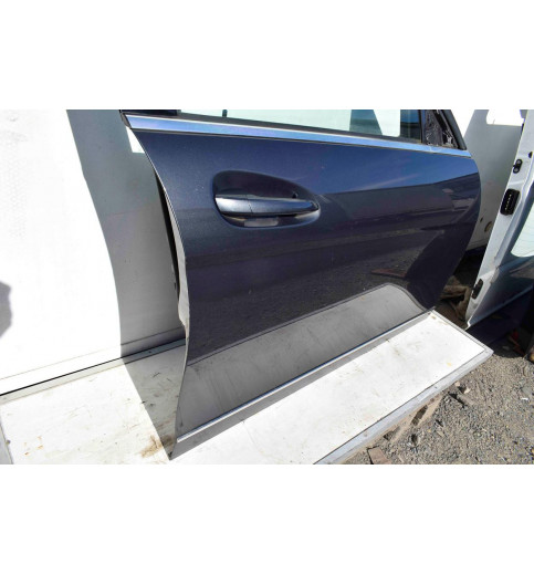 Mercedes-Benz Sprinter Mercedes W204 Tür Vorne Rechts C-200   Farbe-C-755  -9723- Türen & Türenbleche