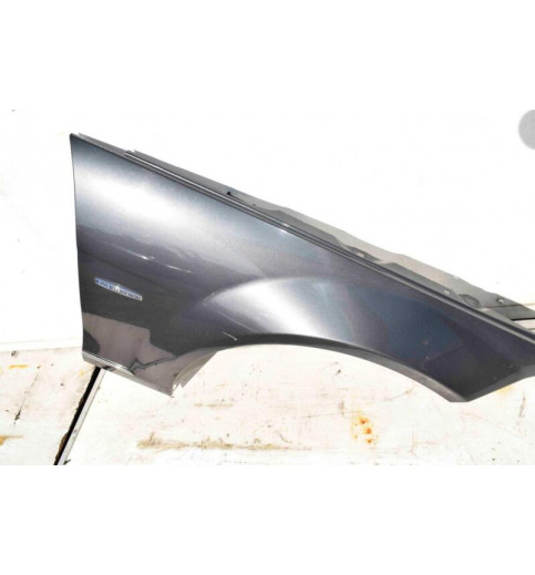 Mercedes-Benz Mercedes W204 Kotflügel Vorne Rechts Farbekod - C755  A2042423241 -9727- Kotflügel Vorn