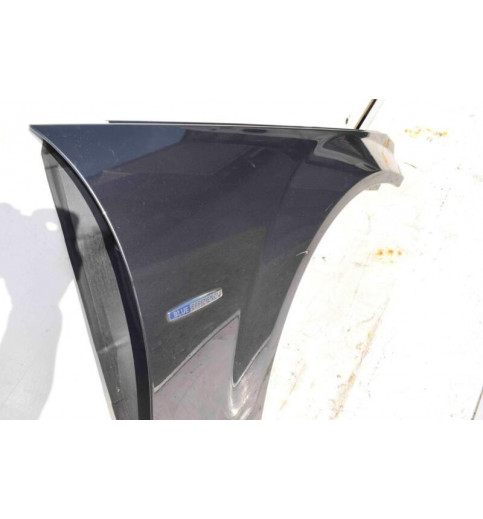 Mercedes-Benz Mercedes W204 Kotflügel Vorne Rechts Farbekod - C755  A2042423241 -9727- Kotflügel Vorn