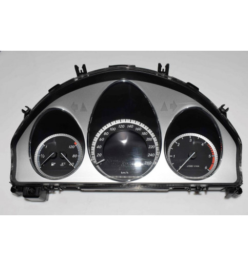 Mercedes-Benz Mercedes W204 Tacho Kombiinstrument A2049002105 2049014400  270000KM -9742- Kombiinstrumente