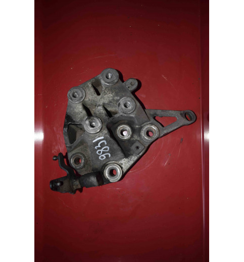 1347610080 Fiat Ducato  Montagehalter Getriebe  -9831-