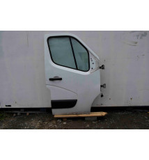 Renault Master 3  Tür Vorne Rechts ohne Scheiben -9876-