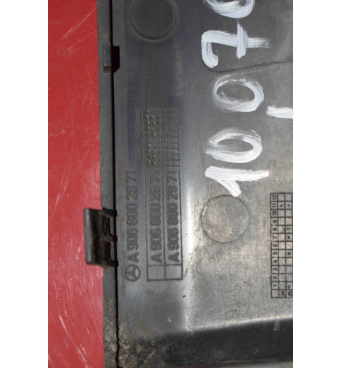 A9068802871 A9068802971 Mercedes W906 Abdeckung Stoßstange -10070-