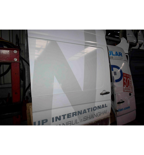 Mercedes-Benz Mercedes Sprinter W906 VW Crafter Schiebetür Seitentür Rechts Breite-151 -10090- Türen & Türenbleche
