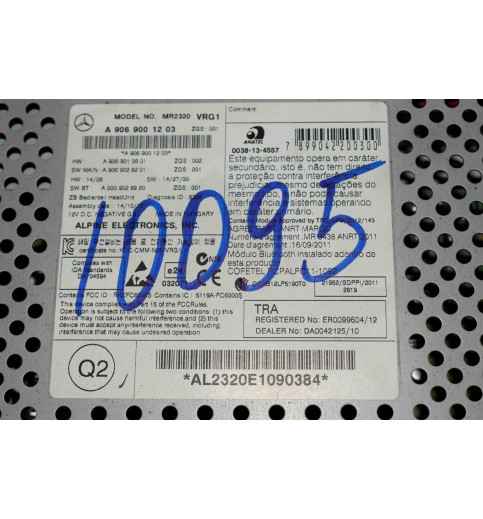 Mercedes-Benz Mercedes Sprinter W906 Radio A9069001203 9069013801 9069028201 -10095- ECUs & Steuergeräte