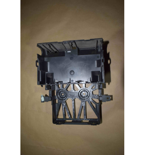 6C1T-14C445-AB Ford Transit Sicherungskastenhalterung  -10101-