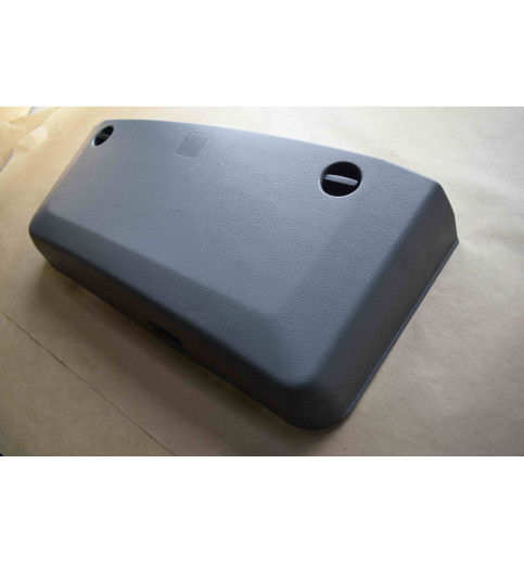 A9067270571 Mercedes W906 Abdeckung Verbandskasten   -10132-