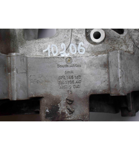 Violkswagen VW Crafter Halter Lichtmaschine Träger 076145167  -10206- Sonstige