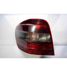 Mercedes ML W164 Rücklicht Links 404121  404181 -10222-