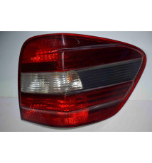 Mercedes ML W164 Rücklicht Rechts 22517200R  -10223-