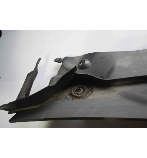 A1648300228  Mercedes ML W164 Abdeckung Scheibenwischer Windlauf  -10287-