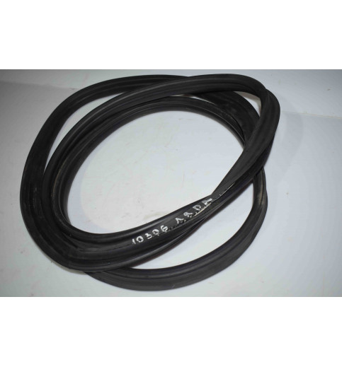 A1647400778 Mercedes ML W164 Gummidichtung Heckklappe  -10306-